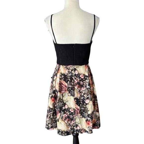 Black Halo Dress Antique Floral A-Line Cocktail Spaghetti Strap Pleated - Picture 3 of 8